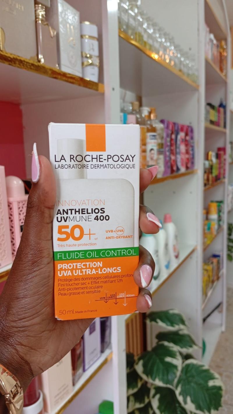 La Roche Posay anthelios oil control fluid